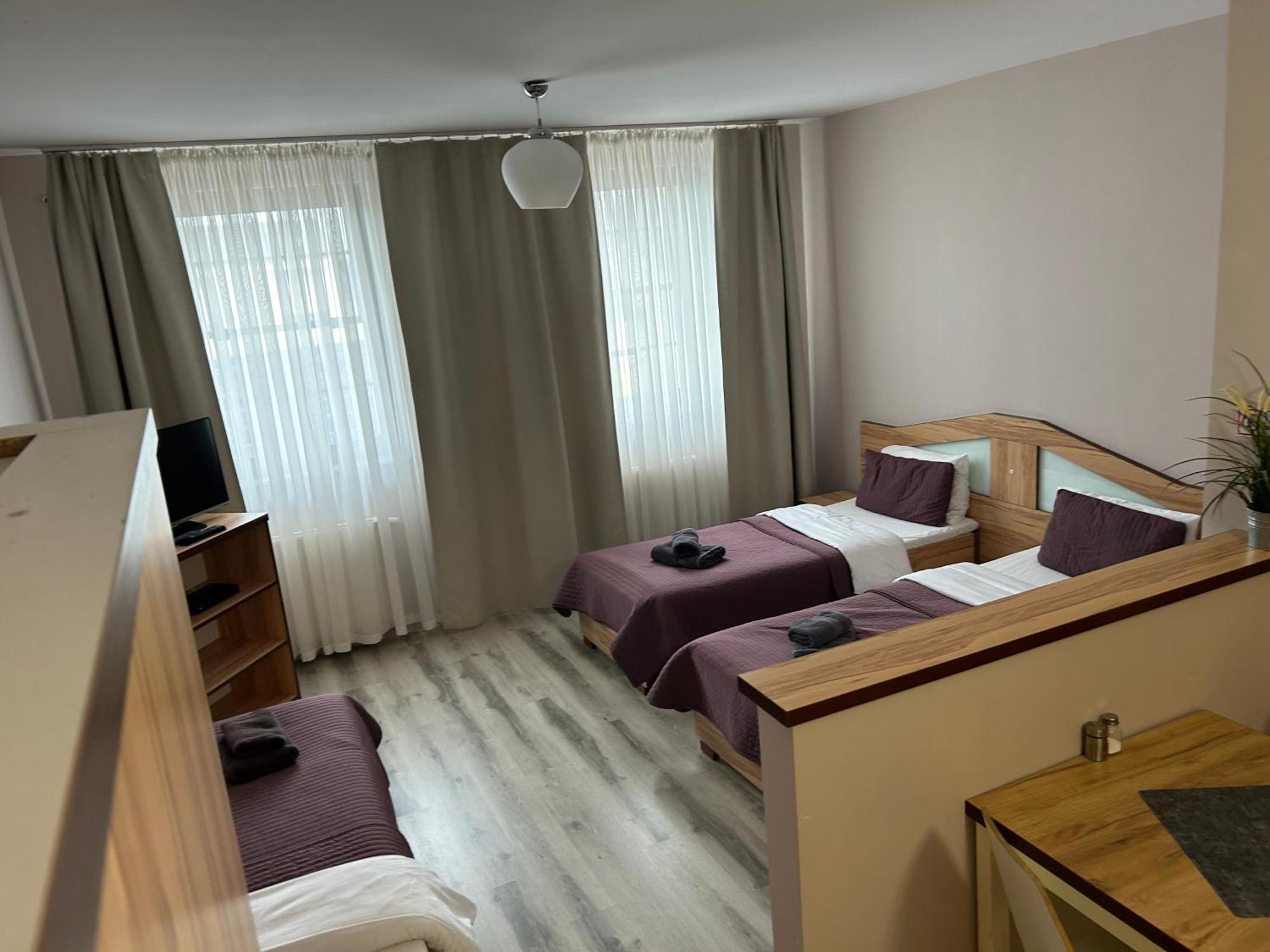 H-T-L Apartamenty Junior Nowa Sol Exteriér fotografie