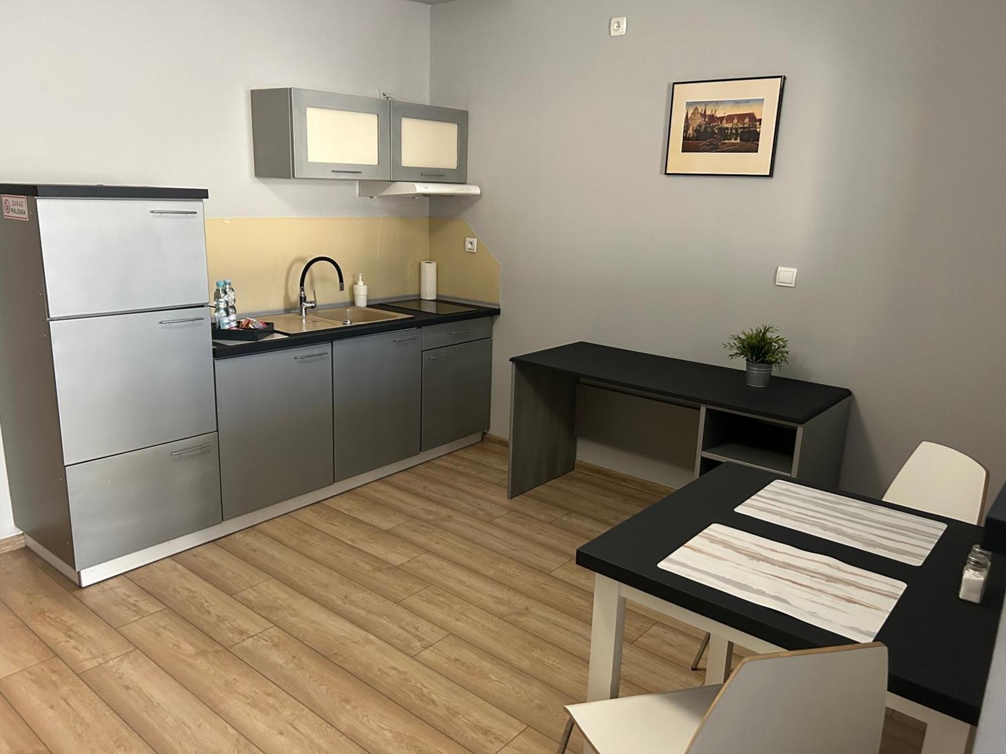 H-T-L Apartamenty Junior Nowa Sol Exteriér fotografie