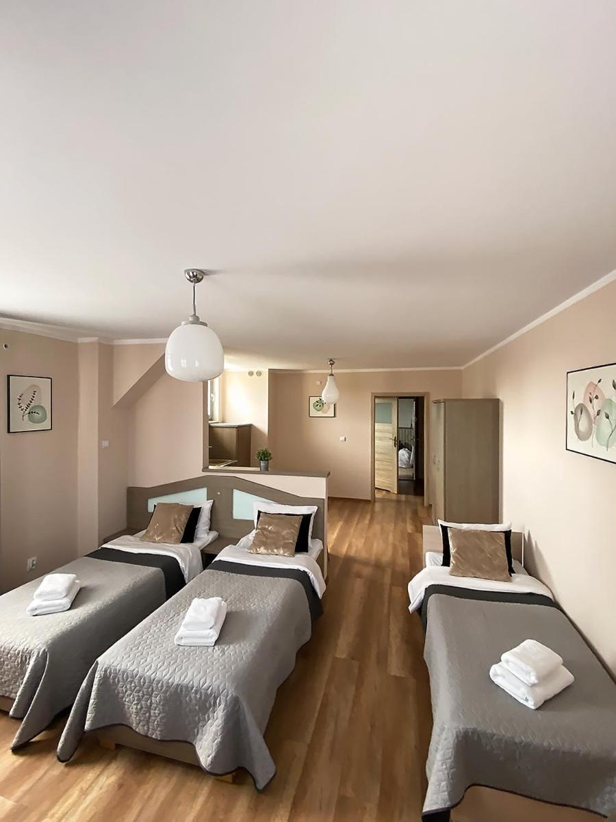 H-T-L Apartamenty Junior Nowa Sol Exteriér fotografie